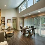 11R Spring Meadow Retreat