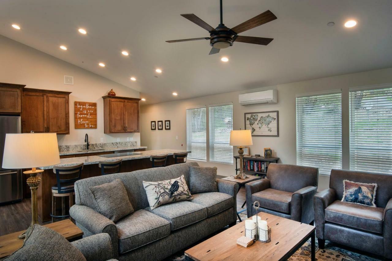 11r Spring Meadow Retreat Chalé