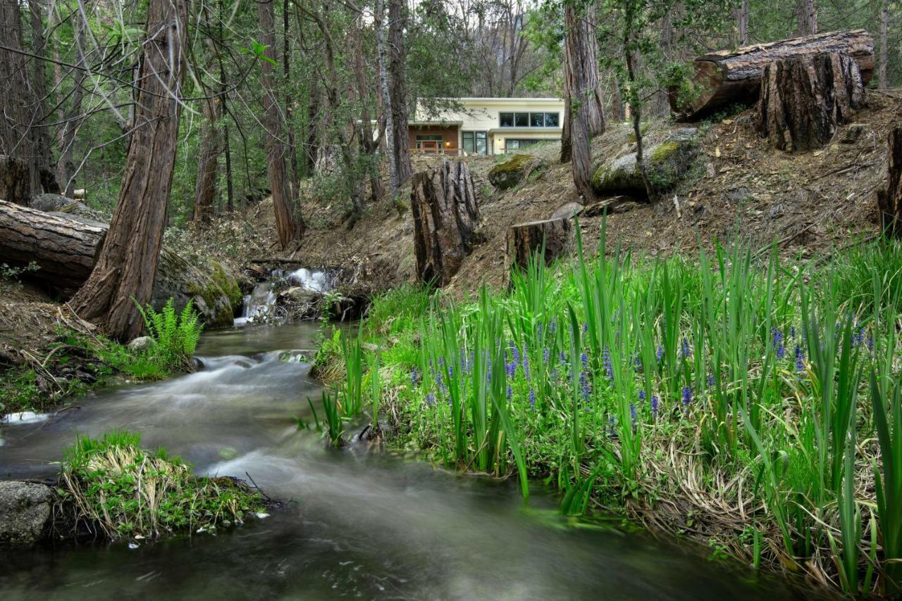 11r Spring Meadow Retreat